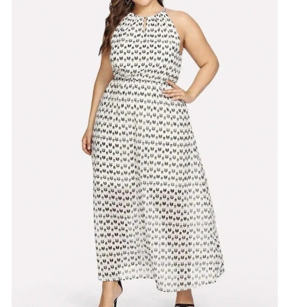 Torrid Maxi Dress Womens 2 White Geometric Scoop Neck Strappy Lined Arrow Boho